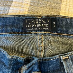 NWOT Lucky 🍀 Brand distressed Denim